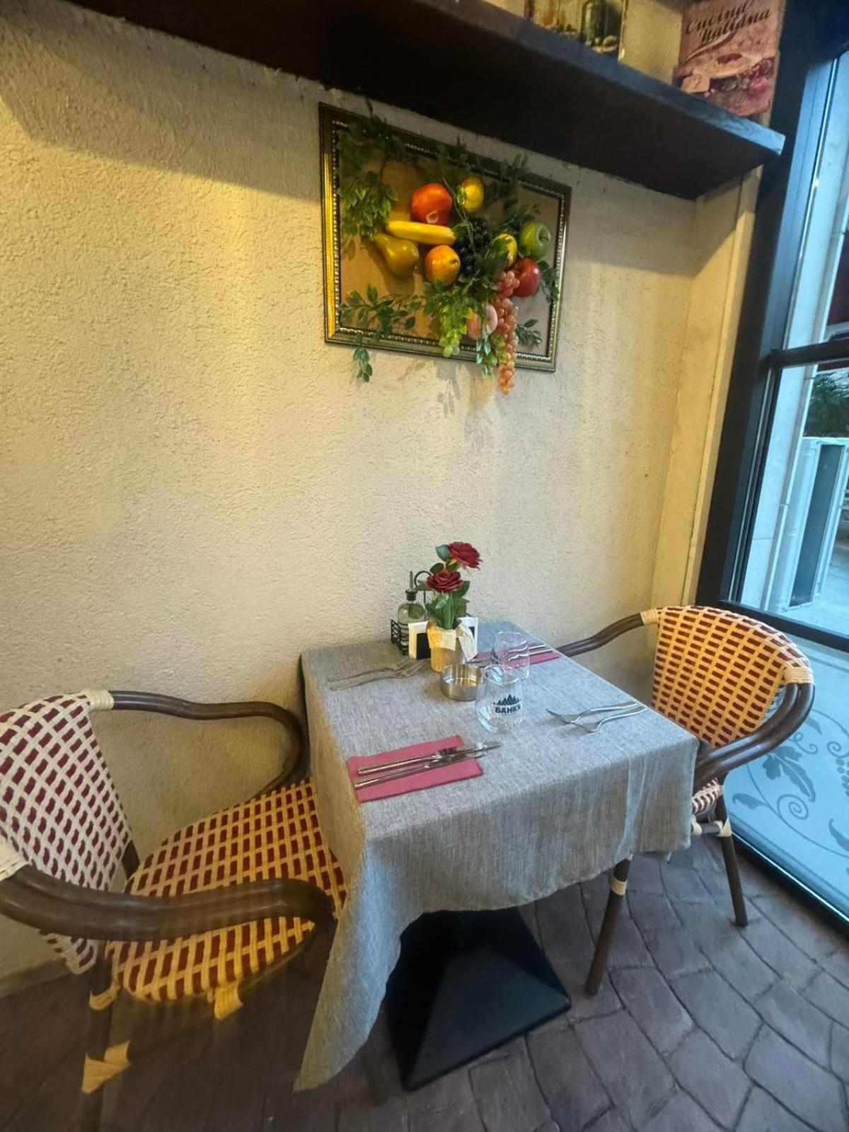 Floral Boutique Hotel Pleven Extérieur photo